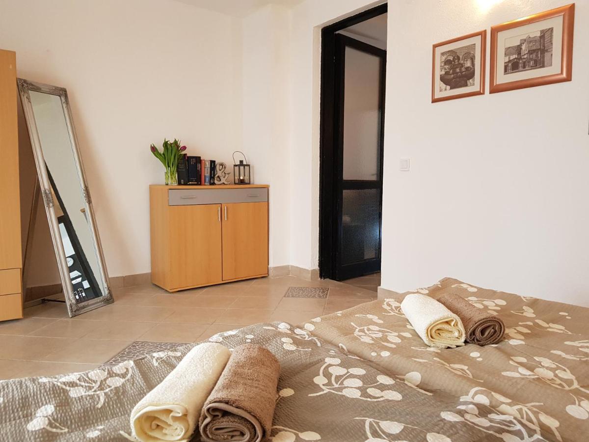 冯塔纳Casa Nostra II公寓 外观 照片